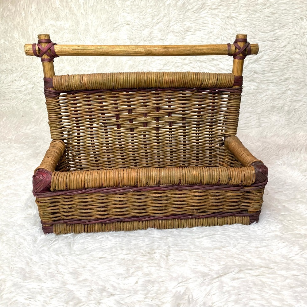 Vintage Wicker Rattan Desk Bathroom Home Organizer Wall Decor Basket